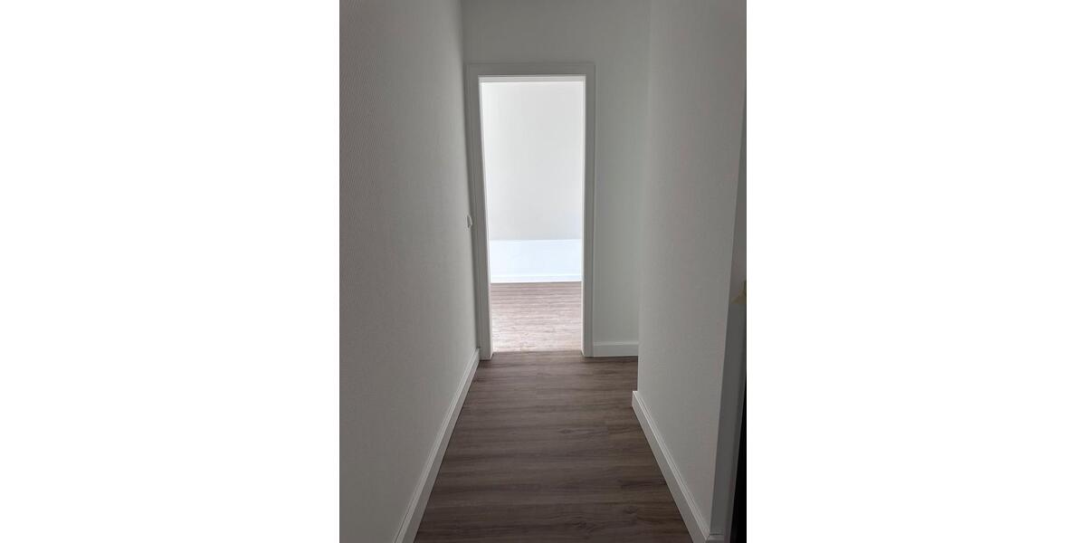 Etagenwohnung Meinersen - 5 Zimmer, 150 m&sup2;, 1.500&euro; | Angebot:26126292
