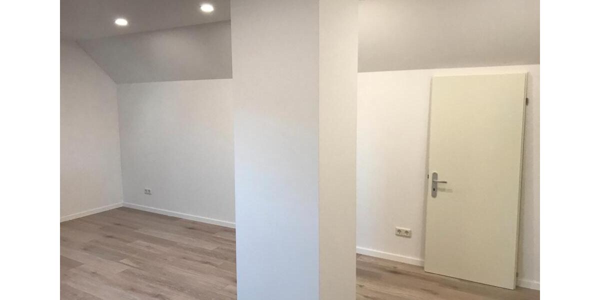 Einfamilienhaus Bovenden - 6 Zimmer, 165 m&sup2;, 1.590&euro; | Angebot:26592261