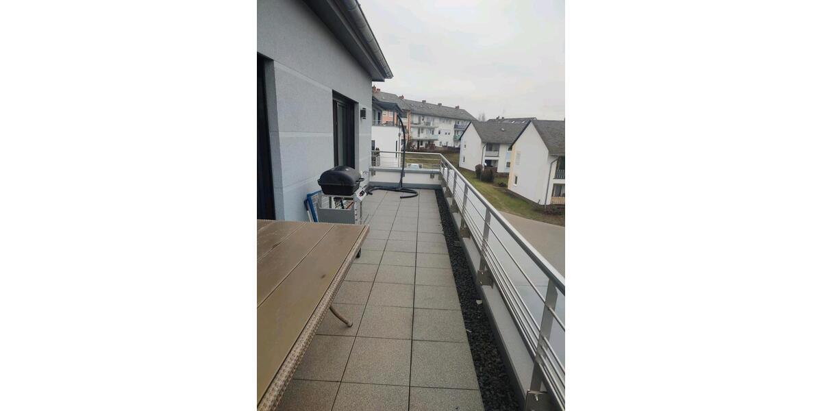 2-Zimmer-Penthouse-Wohnung mit Blick über Mendig zu vermieten 2 zimmer
