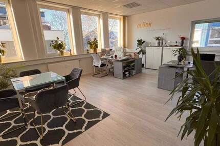 Helles Büro mit Alpenblick - ideal für konzentriertes Arbeiten - All-in-Miete zimmer