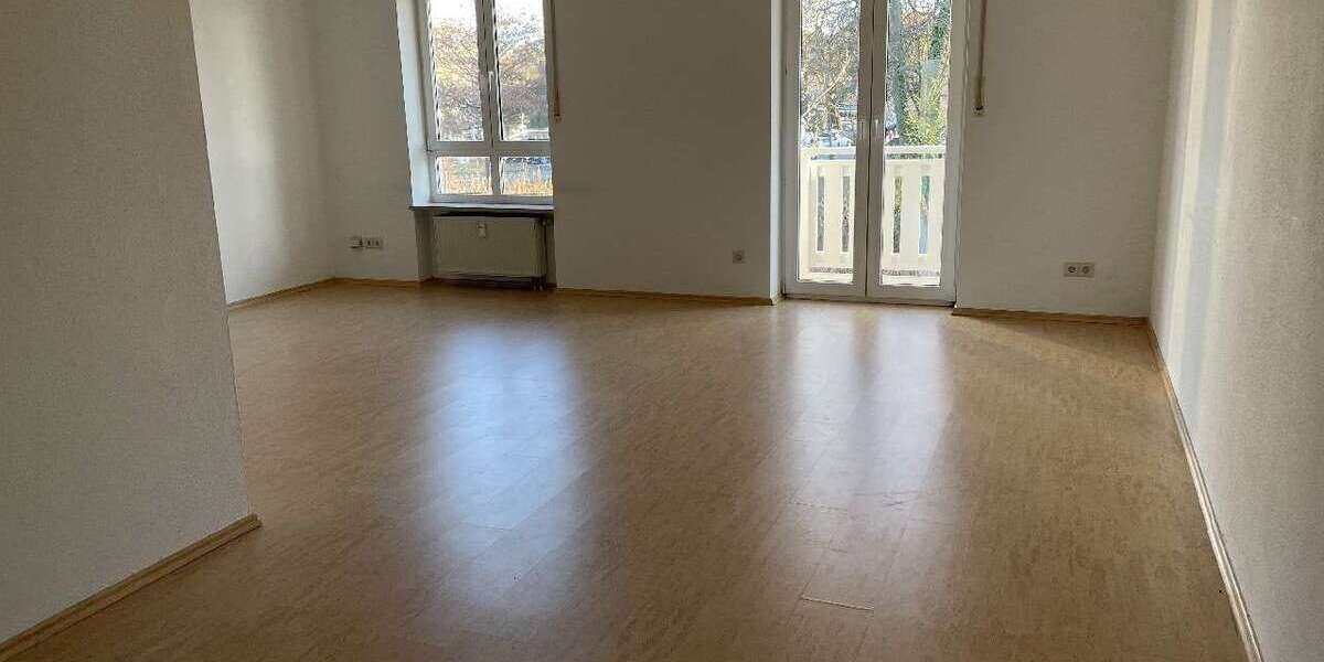 Etagenwohnung Buchloe - 3 Zimmer, 75 m&sup2;, 845&euro; | Angebot:25304173