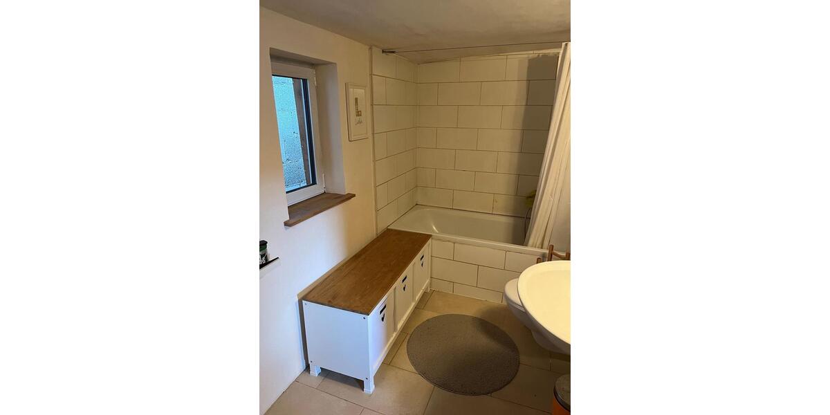 Gemütliches Einfamilienhaus mit Nebengebäude zu vermieten 4 zimmer