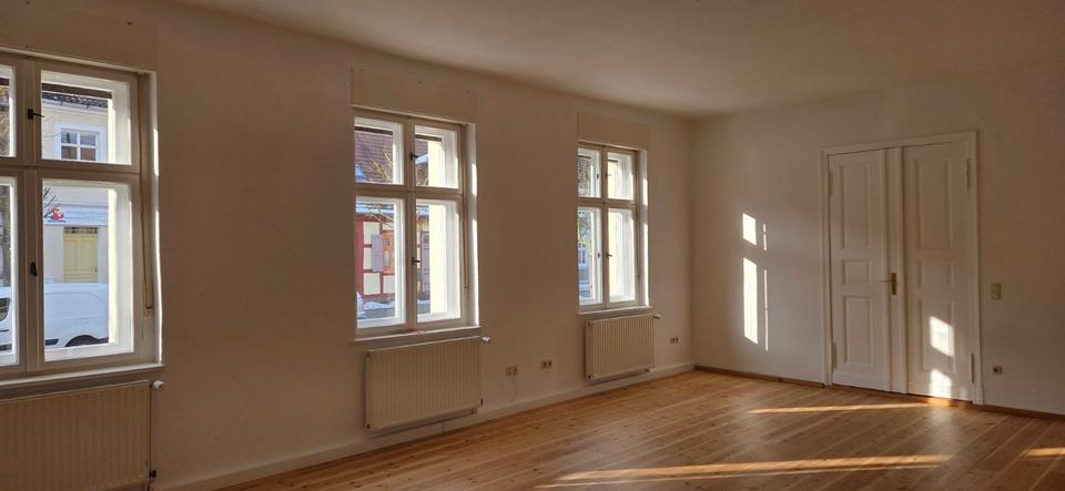 Maisonettenwohnung Kyritz - 5 Zimmer, 194 m&sup2;, 1.300&euro; | Angebot:26082938