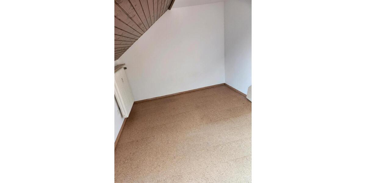 Dachgeschoßwohnung Schönau im Schwarzwald - 2 Zimmer, 68 m&sup2;, 810&euro; | Angebot:25403653