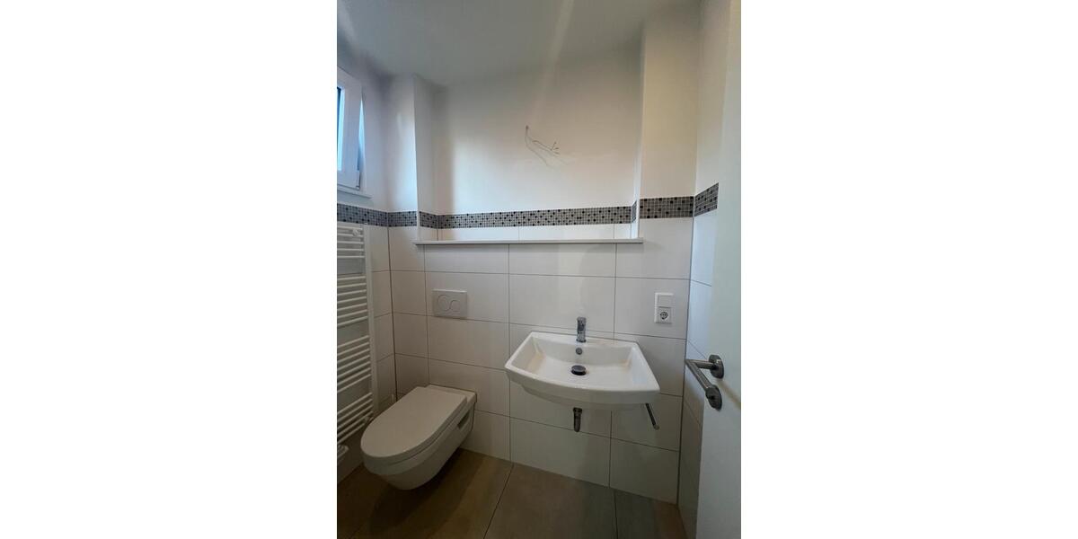 Erdgeschoßwohnung Lage - 1 Zimmer, 42 m&sup2;, 450&euro; | Angebot:25854710