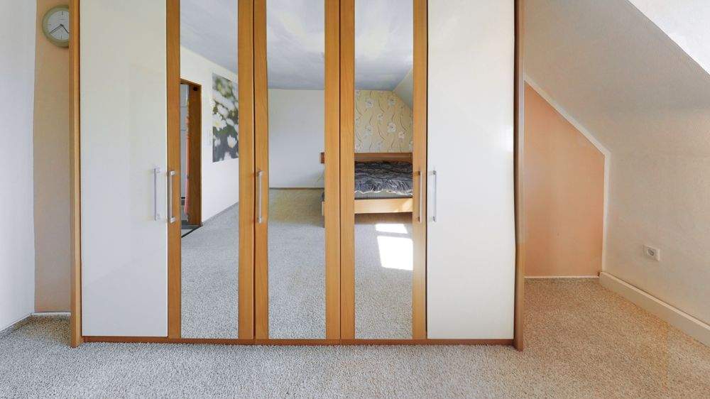 Reihenmittelhaus Kaiserslautern / Siegelbach Siegelbach - 4 Zimmer, 143 m&sup2;, 1.500&euro; | Angebot:25680346