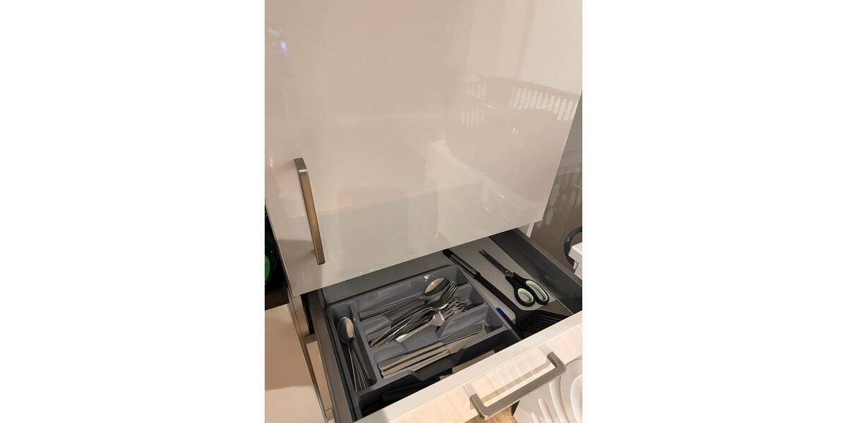 Wohnen auf Zeit Darmstadt - 1.5 Zimmer, 42 m&sup2;, 1.500&euro; | Angebot:25280803