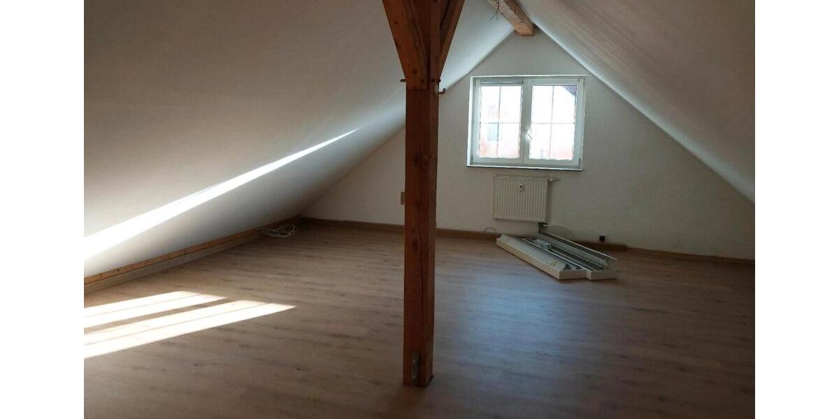 Erdgeschoßwohnung Heiligenstadt in Oberfranken - 5 Zimmer, 141 m&sup2;, 799&euro; | Angebot:25926244