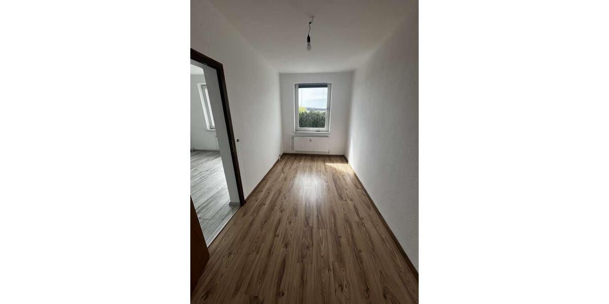 Etagenwohnung Malchin - 3 Zimmer, 67 m&sup2;, 410&euro; | Angebot:26411053