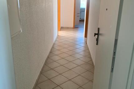 Wohnung Hameln Kernstadt - 3 Zimmer, 75 m&sup2;, 890&euro; | Angebot:25168147