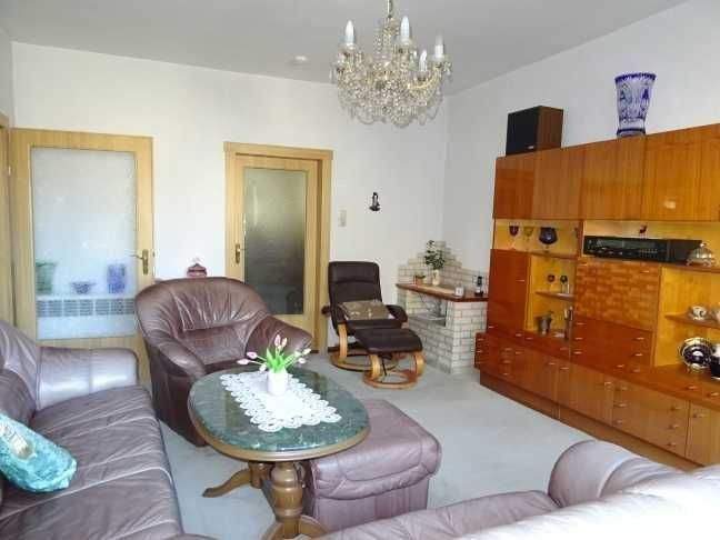 Etagenwohnung Auma-Weidatal Auma - 4 Zimmer, 105 m&sup2;, 450&euro; | Angebot:25688133