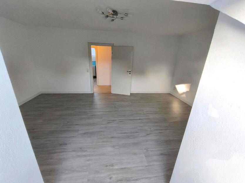 Schöne 2-Zimmer-Dachgeschoßwohnung in ruhiger Lage Gellershagen