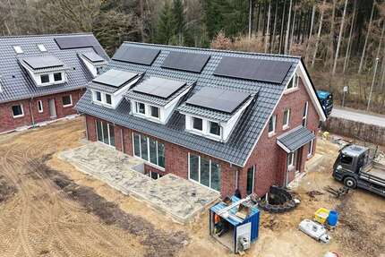 Haus Buchholz in der Nordheide - 4 Zimmer, 107 m&sup2;, 1.768&euro; | Angebot:25515709