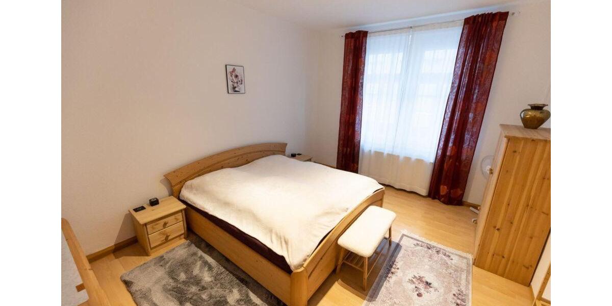 Wohnen auf Zeit Auerbach/Vogtland Vogtland - 5 Zimmer, 100 m&sup2;, 30&euro; | Angebot:26582454