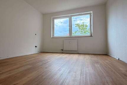 Wohnung Kaiserslautern Bahnheim - 3 Zimmer, 86 m&sup2;, 900&euro; | Angebot:27113345