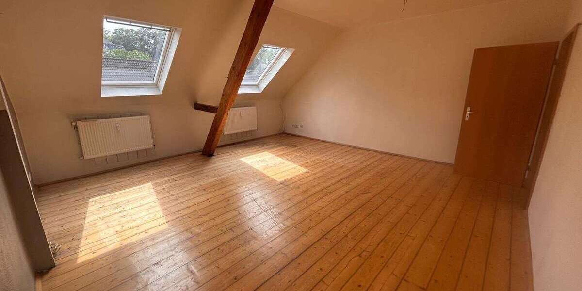 Etagenwohnung Wuppertal Elberfeld - 4 Zimmer, 110 m&sup2;, 1.095&euro; | Angebot:26907580