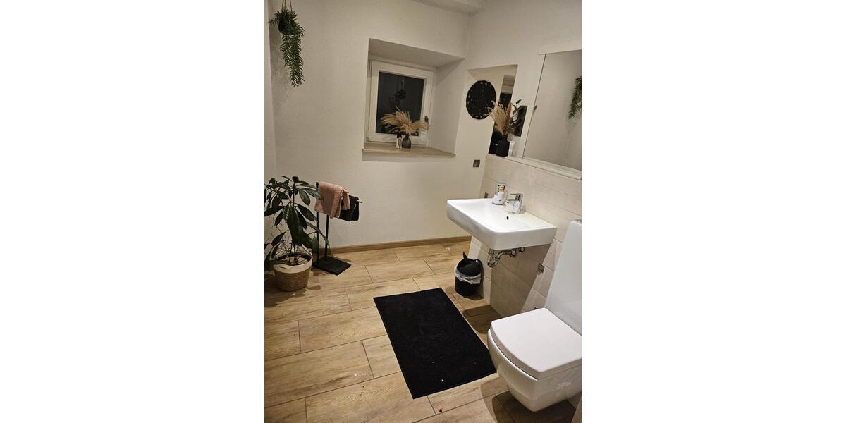 Einfamilienhaus Wittislingen - 7 Zimmer, 175 m&sup2;, 1.400&euro; | Angebot:25936918