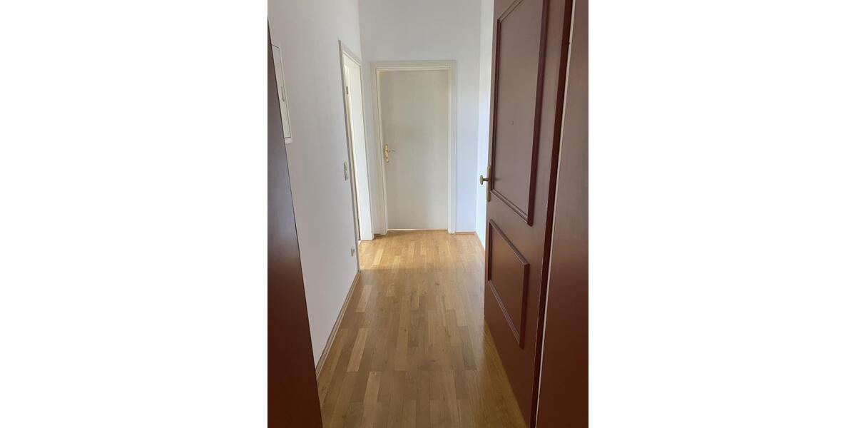 Etagenwohnung Mittweida - 2 Zimmer, 49 m&sup2;, 390&euro; | Angebot:25974098