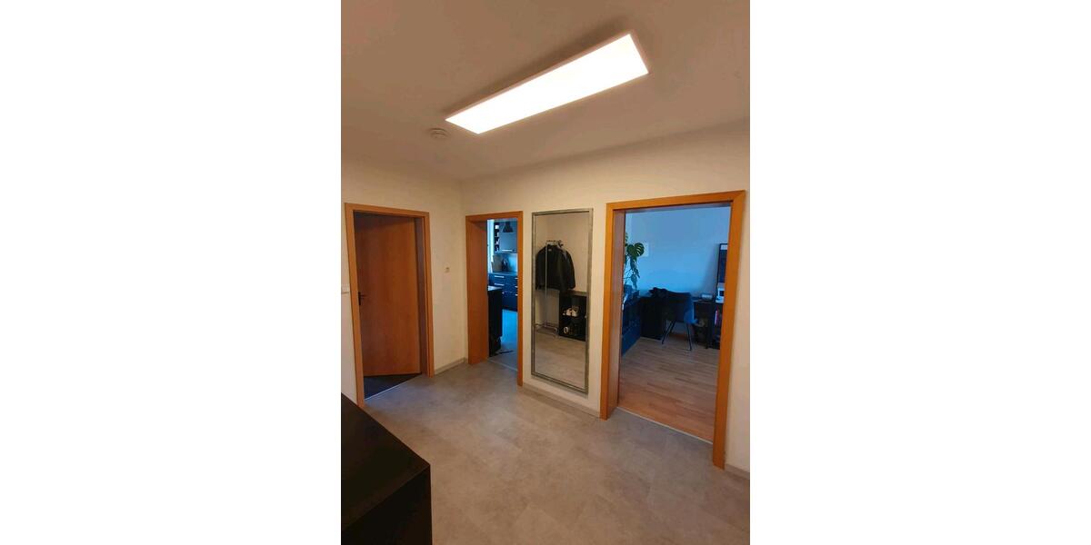 Etagenwohnung Würzburg Heuchelhof - 3 Zimmer, 67 m&sup2;, 1.100&euro; | Angebot:24552893