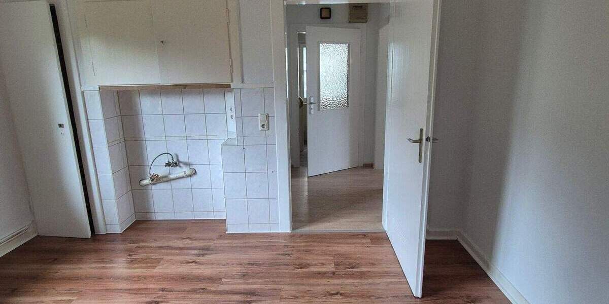 Etagenwohnung Lüdenscheid Tinsberg - 2 Zimmer, 350&euro; | Angebot:24620059