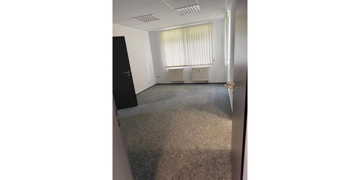 Büro- oder Praxisräume ca. 135 m² in MengenRulfingen zimmer