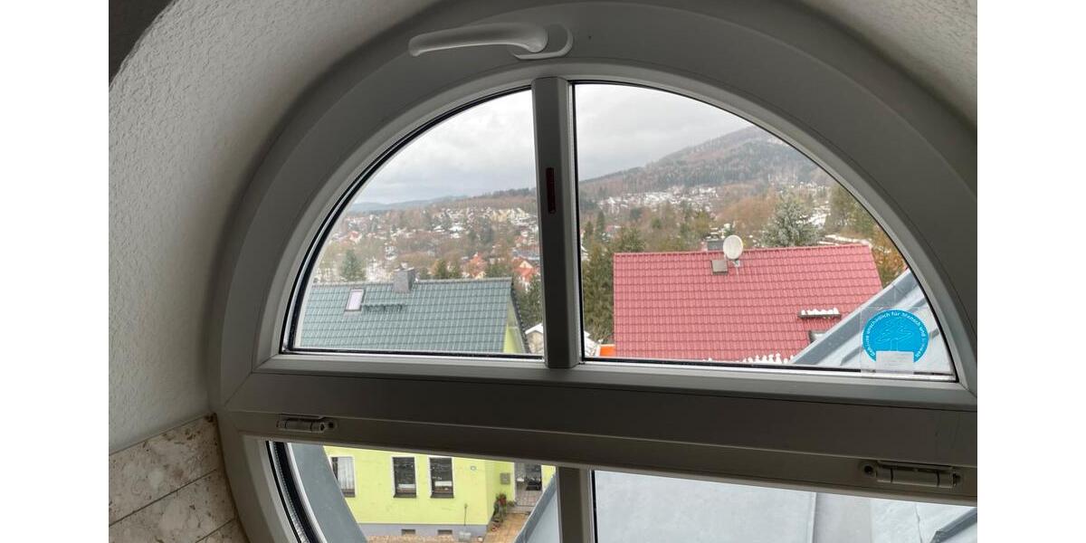 Dachgeschoßwohnung Geratal Geraberg - 2.5 Zimmer, 75 m&sup2;, 643&euro; | Angebot:25980858