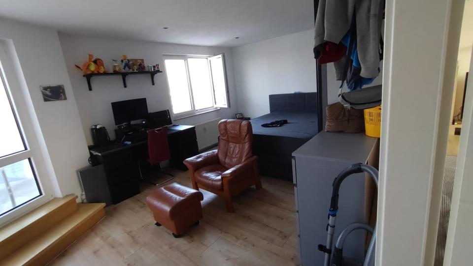 Dachgeschoßwohnung Kabelsketal - 2 Zimmer, 89 m&sup2;, 710&euro; | Angebot:25407100