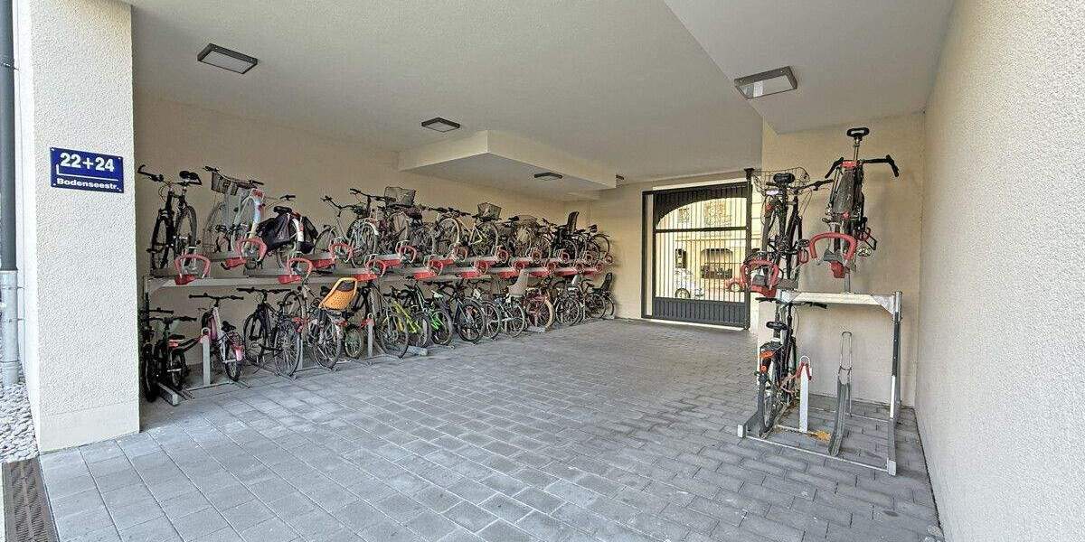 Etagenwohnung München / Pasing-Obermenzing Pasing-Obermenzing - 4 Zimmer, 135 m&sup2;, 2.900&euro; | Angebot:24423197