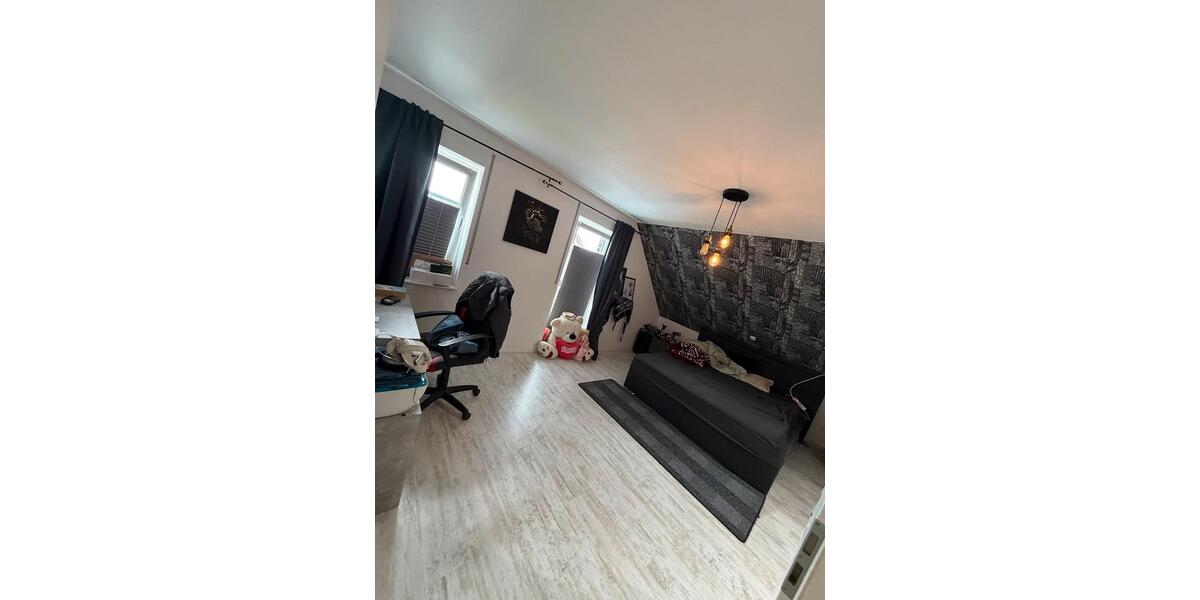 Dachgeschoßwohnung Upgant-Schott Schott - 2 Zimmer, 70 m&sup2;, 700&euro; | Angebot:26619837