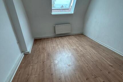 Mitbewohnerin WG zimmer