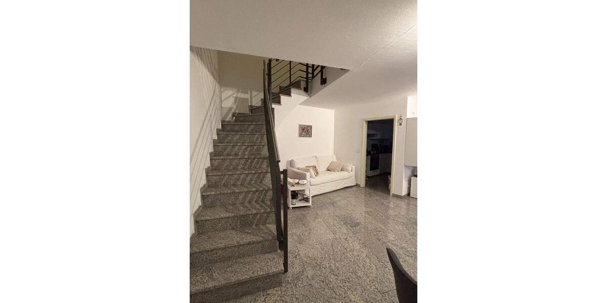 Schöne 3 Zimmer Wohnung auf 2 Etagen in ruhiger Lage von Riegelsberg 3 zimmer