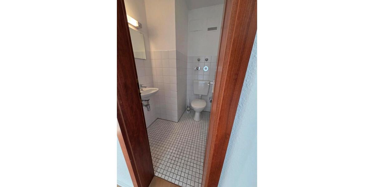 Einfamilienhaus Stuttgart Stuttgart-West - 2 Zimmer, 75 m&sup2;, 1.418&euro; | Angebot:25294173