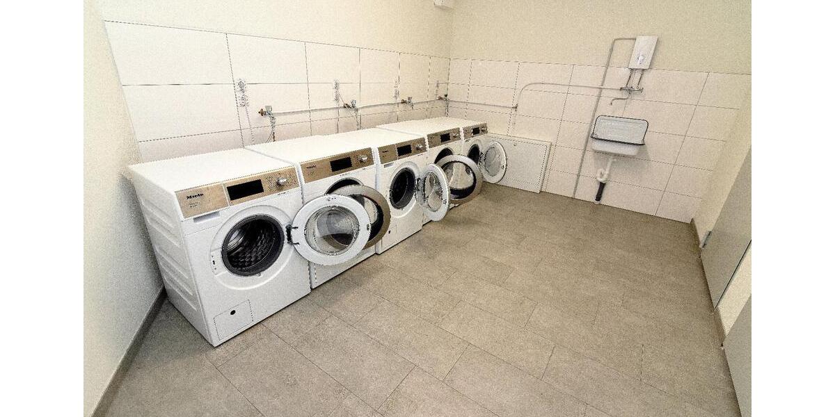 Wohnen auf Zeit Hildesheim Itzum-Marienburg - 1 Zimmer, 18 m&sup2;, 635&euro; | Angebot:23647085