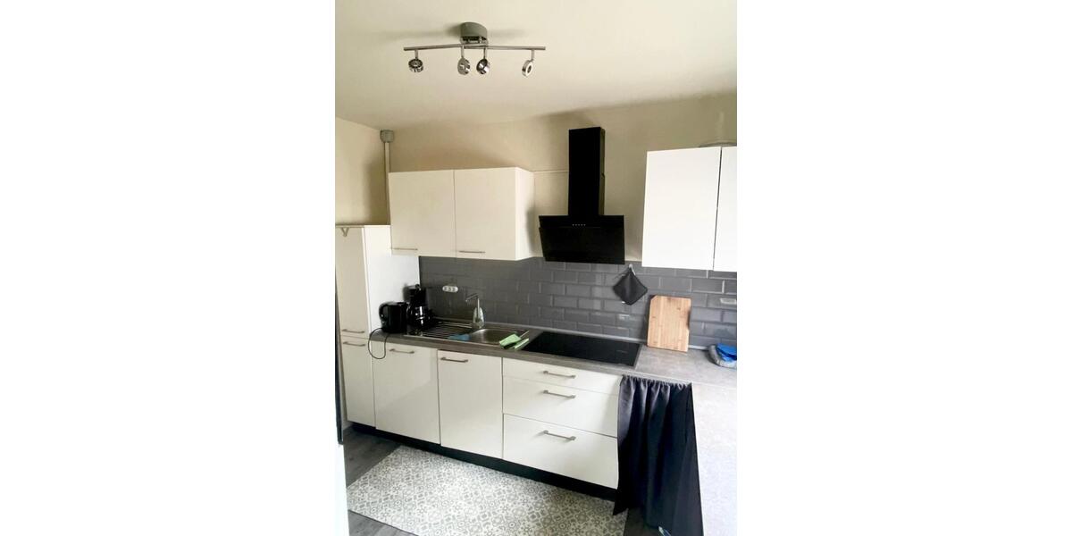 Wohnen auf Zeit Isernhagen - 4 Zimmer, 120 m&sup2;, 16&euro; | Angebot:26671650