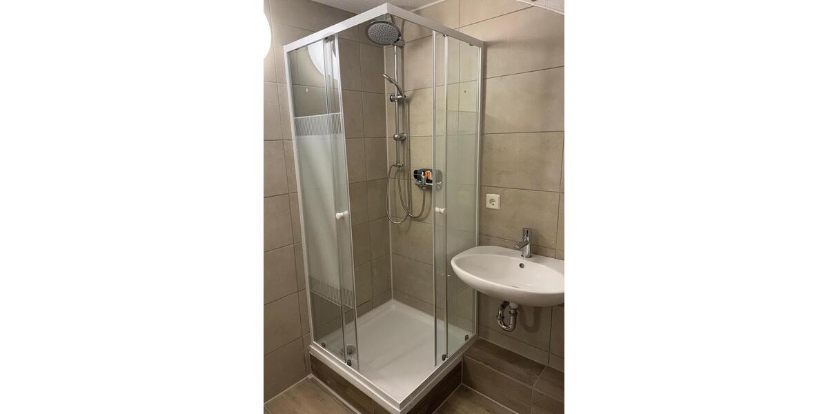 Dachgeschoßwohnung Kelheim - 1 Zimmer, 27 m&sup2;, 460&euro; | Angebot:24725390