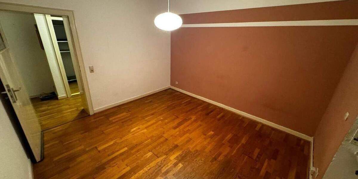Etagenwohnung Trier Trier-Nord - 4 Zimmer, 100 m&sup2;, 1.100&euro; | Angebot:25688199