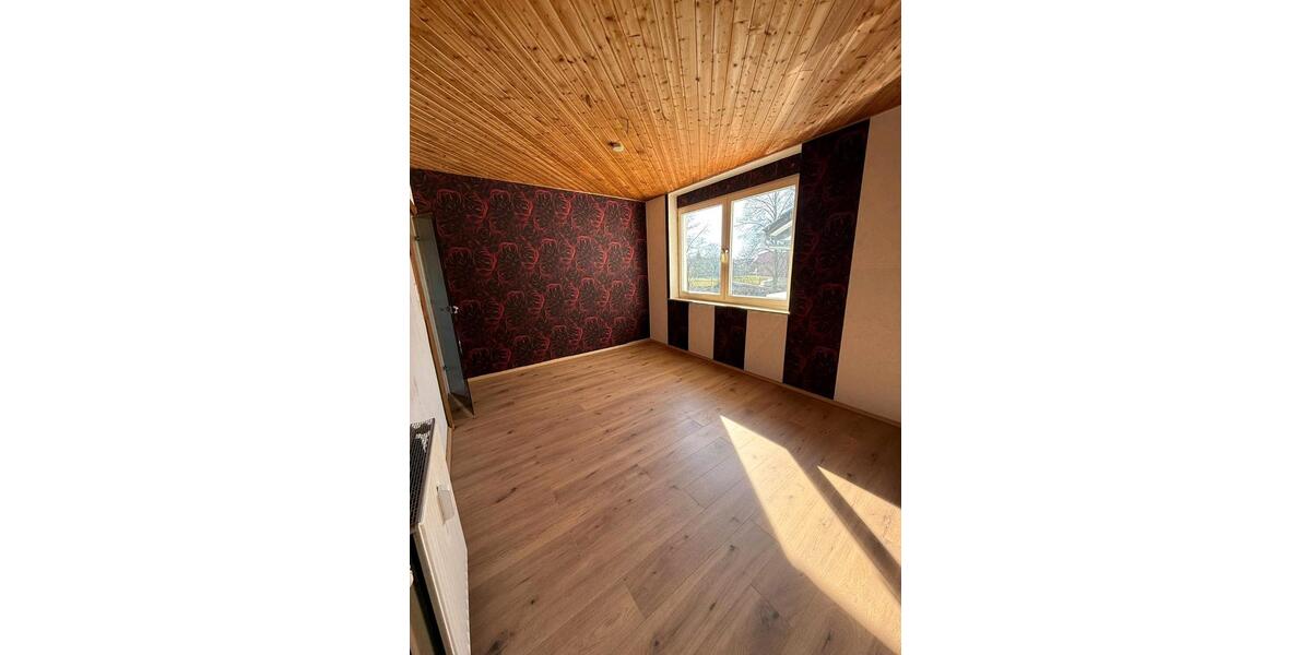 Etagenwohnung Wagenfeld - 5 Zimmer, 130 m&sup2;, 900&euro; | Angebot:25325303