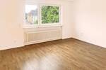 Einfamilienhaus Frankfurt am Main Seckbach - 7 Zimmer, 185 m&sup2;, 2.900&euro; | Angebot:26806913