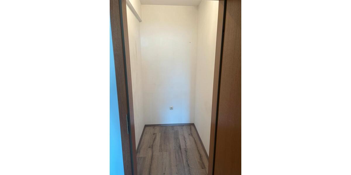 Etagenwohnung Abensberg - 2 Zimmer, 54 m&sup2;, 595&euro; | Angebot:25870507