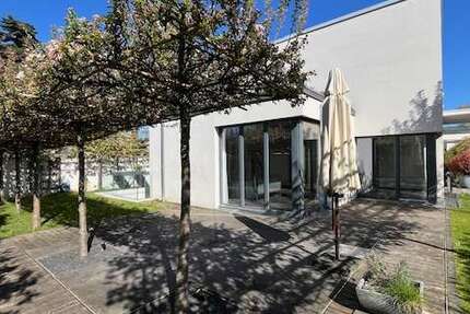 Haus Frechen - 5 Zimmer, 187 m&sup2;, 2.950&euro; | Angebot:26082843