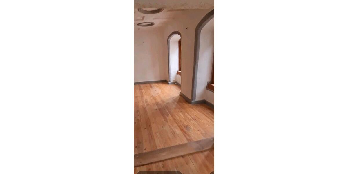 Doppelhaushälfte Wertheim - 5.5 Zimmer, 160 m&sup2;, 1.100&euro; | Angebot:25963884