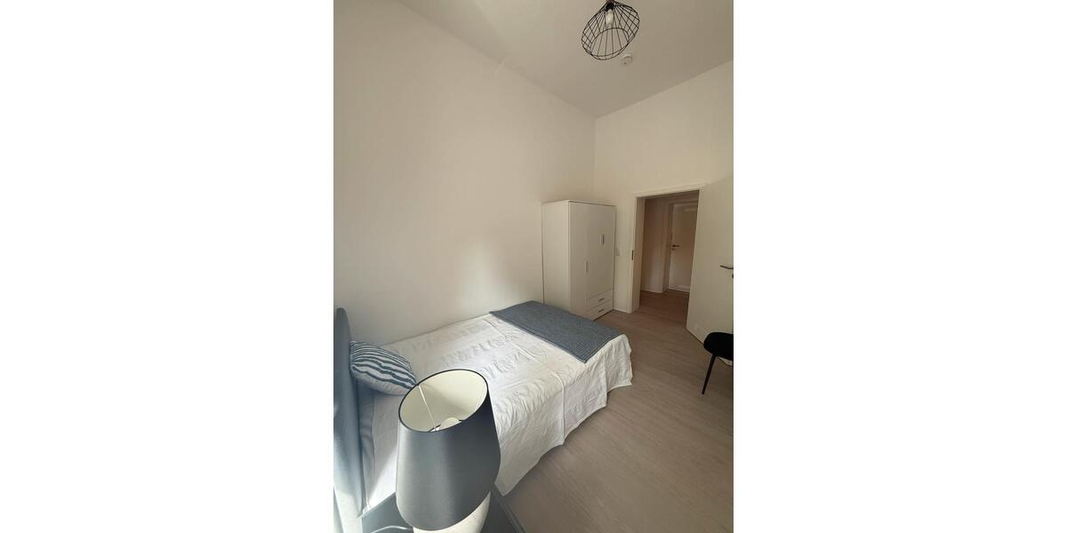 Wohnen auf Zeit Wiesbaden - 4 Zimmer, 70 m&sup2;, 440&euro; | Angebot:26419186