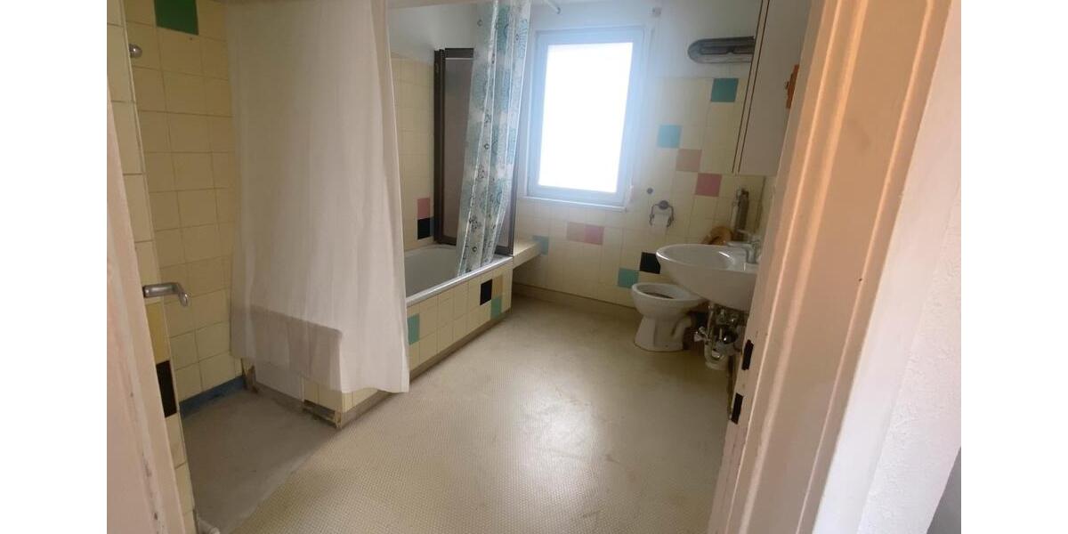 Dachgeschoßwohnung Neckarsulm - 1 Zimmer, 670&euro; | Angebot:23373277