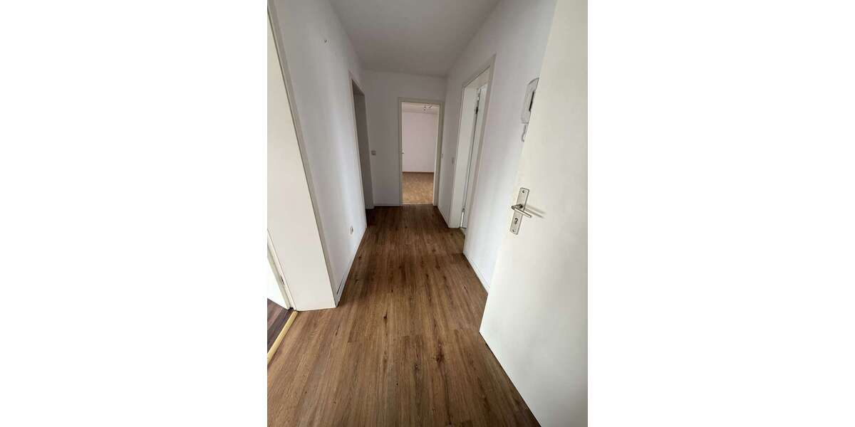 Etagenwohnung Wetzlar Altenberger Straße - 4 Zimmer, 115 m&sup2;, 790&euro; | Angebot:26462167