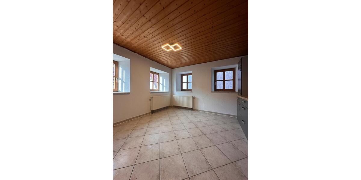 Reihenhaus Mönchsdeggingen - 4.5 Zimmer, 110 m&sup2;, 950&euro; | Angebot:26701440