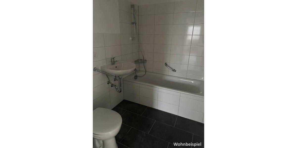 Praktisch geschnittene 2-Zimmer-Wohnung - für Sie renoviert! 2 zimmer