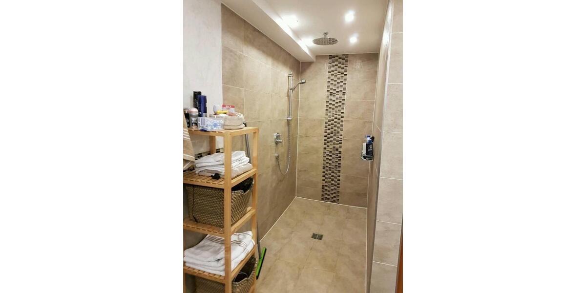 Erdgeschoßwohnung Schwelm - 3 Zimmer, 158 m&sup2;, 1.399&euro; | Angebot:26577492