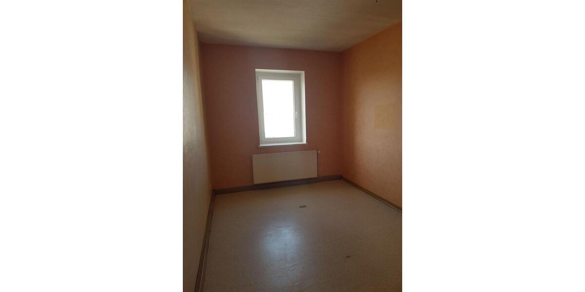 Etagenwohnung Torgau - 4 Zimmer, 95 m&sup2;, 523&euro; | Angebot:26384048