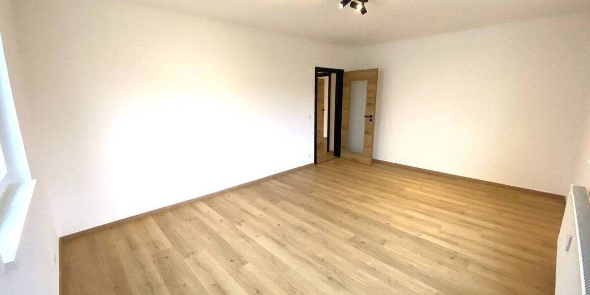 Etagenwohnung Nördlingen - 3 Zimmer, 95 m&sup2;, 1.000&euro; | Angebot:26695369