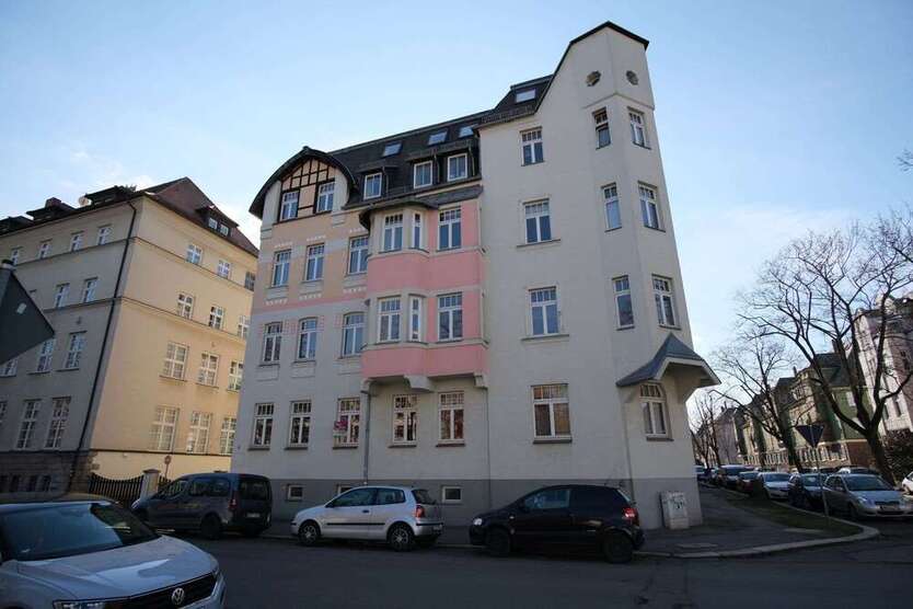 Wohnung zum Mieten in Zwickau 350 € 81 m²